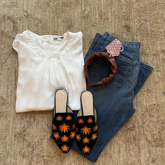 Pleione Cream Women's Blouse - Picture 11 of 11